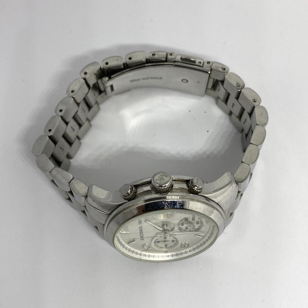 Michael Kors Runway MK5076 Women's Silver Stainless Steel Analog Dial Watch RQ44 - Picture 8 of 12